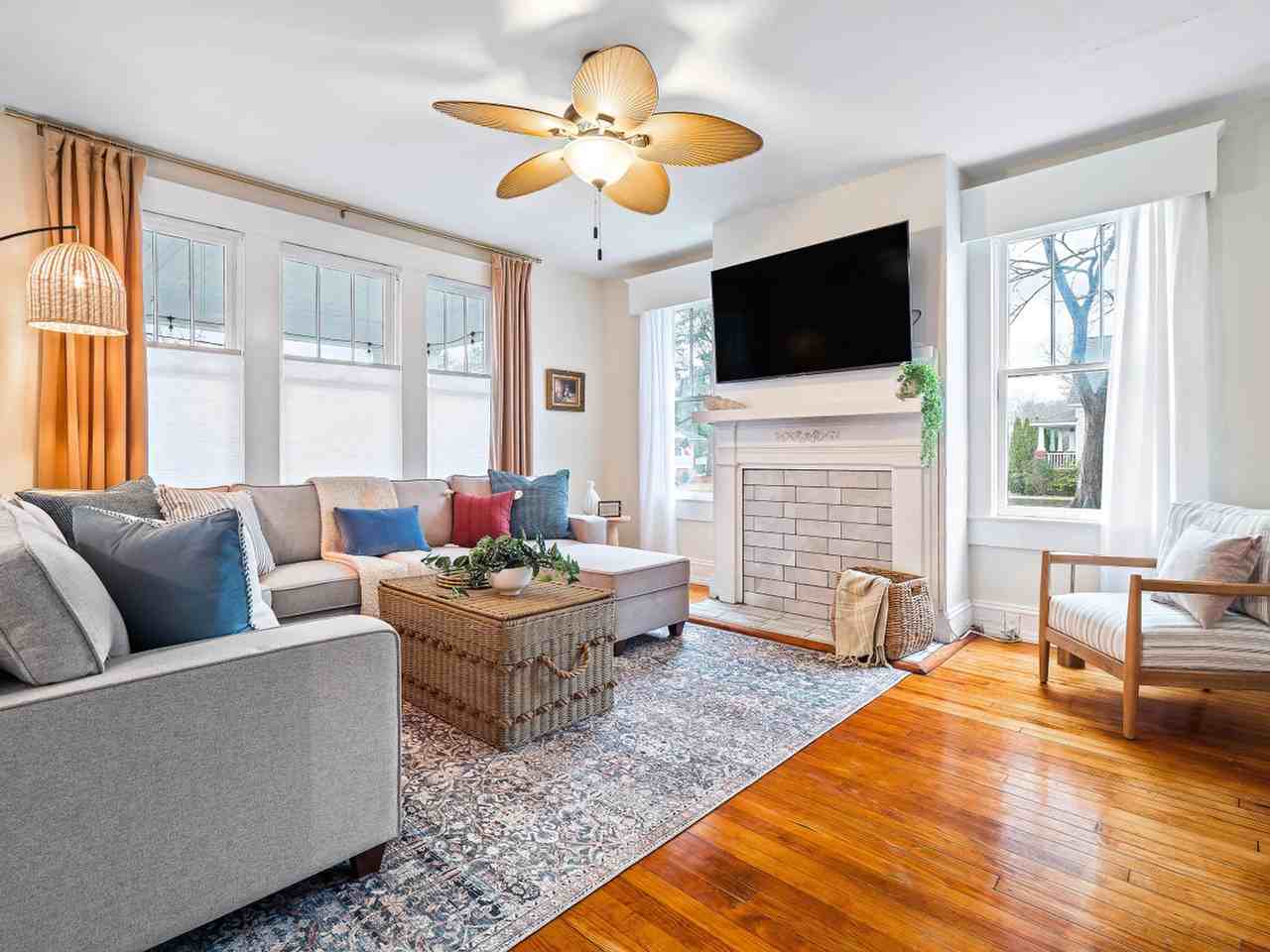 27889 2ND East Drive #1061102P - Photo 6 of 38