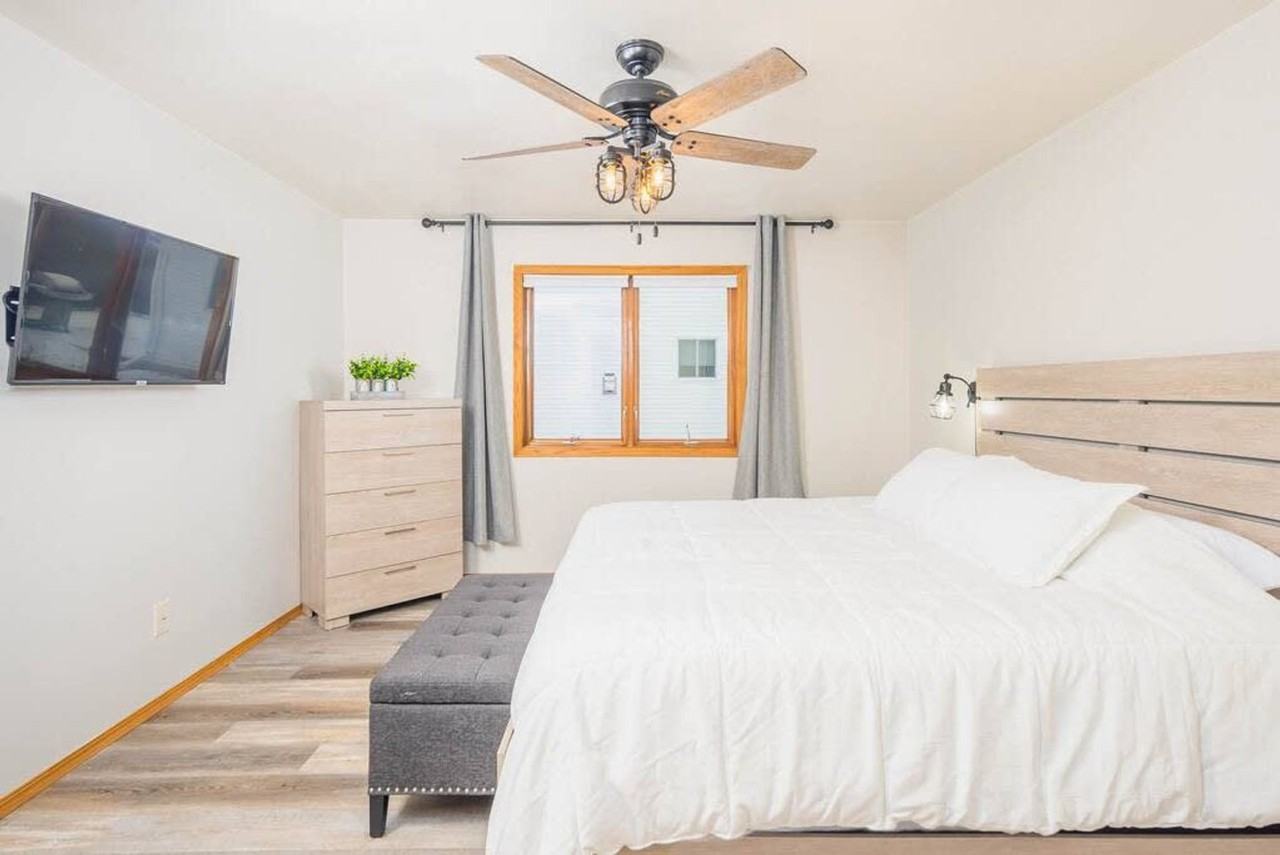 N307 Eastowne Ct #1061648P - Photo 2 of 13