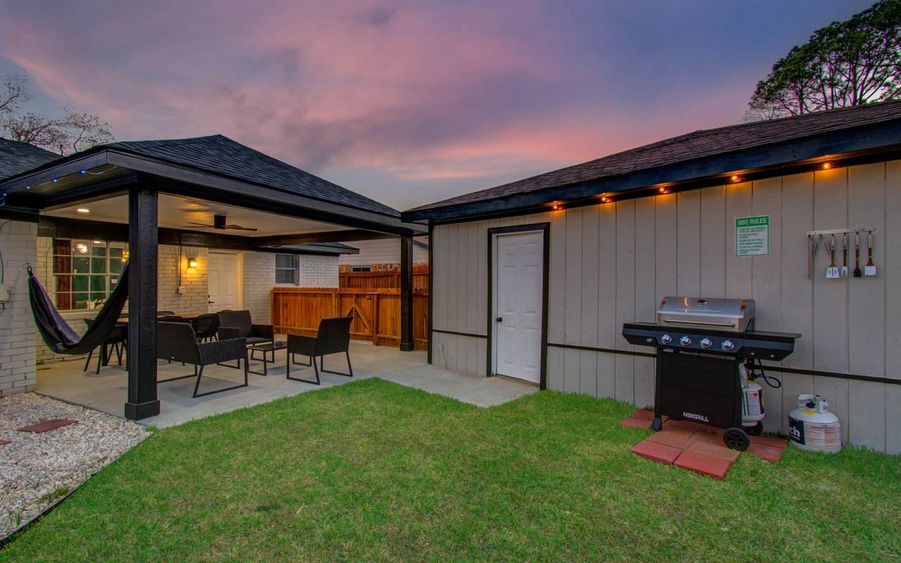 11419 Sagegrove Ln #1066581P - Photo 4 of 36