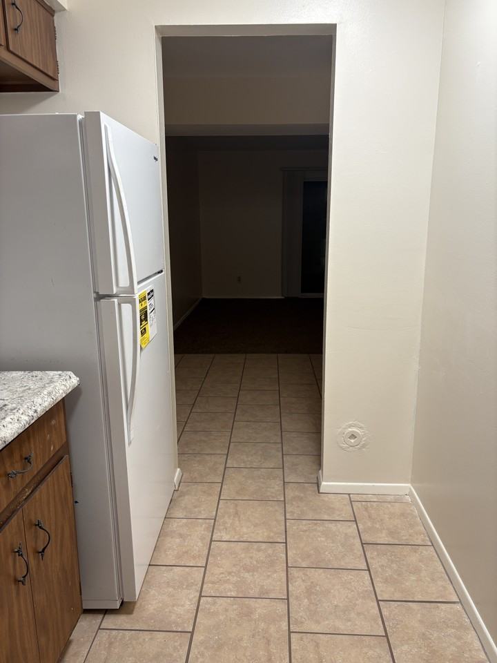 47 Vinway Court - Photo 4 of 6