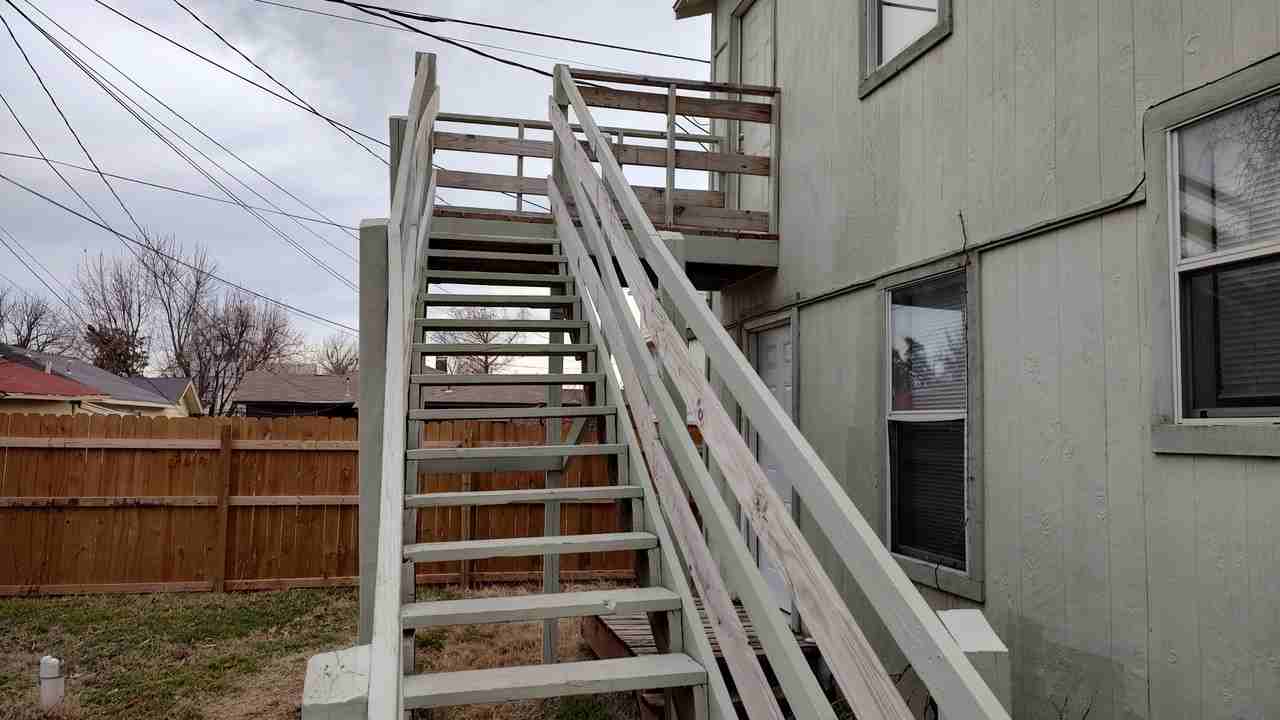 1842B Nw 12th St #2 - Photo 2 of 9