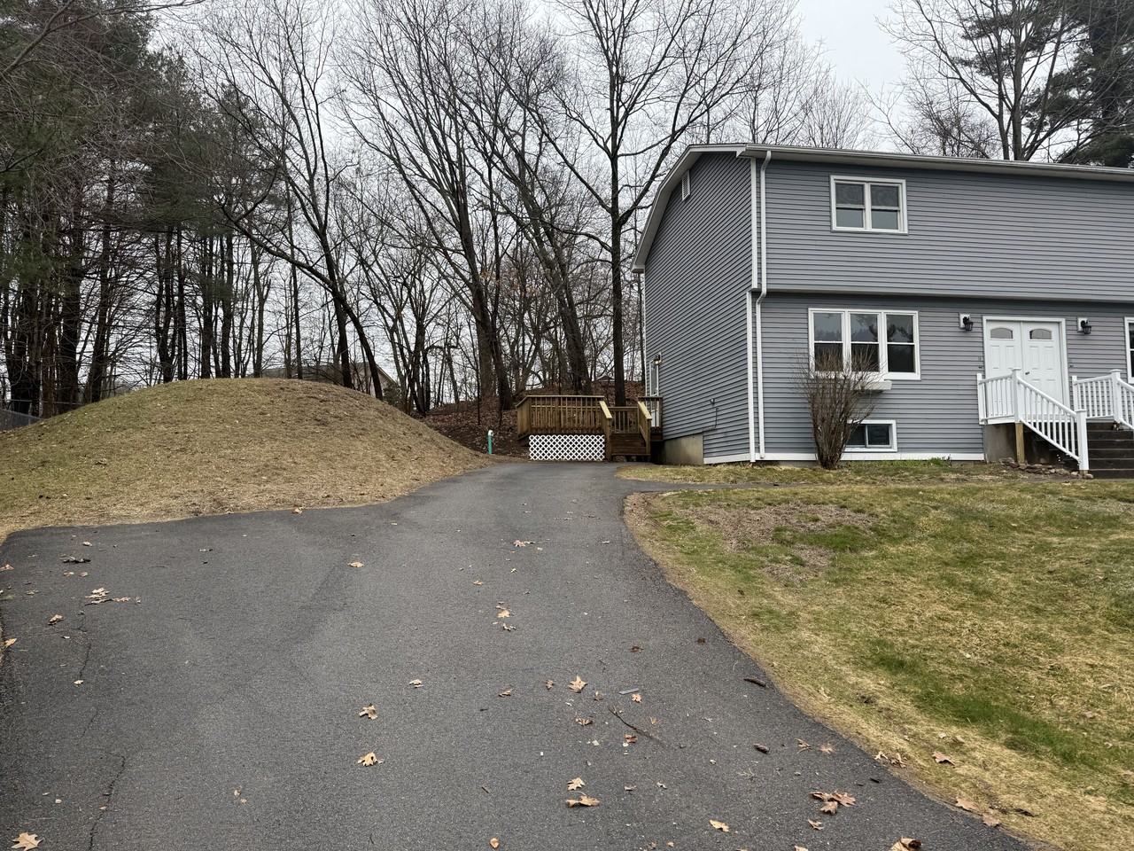 10 Sunset Circle - Photo 2 of 16