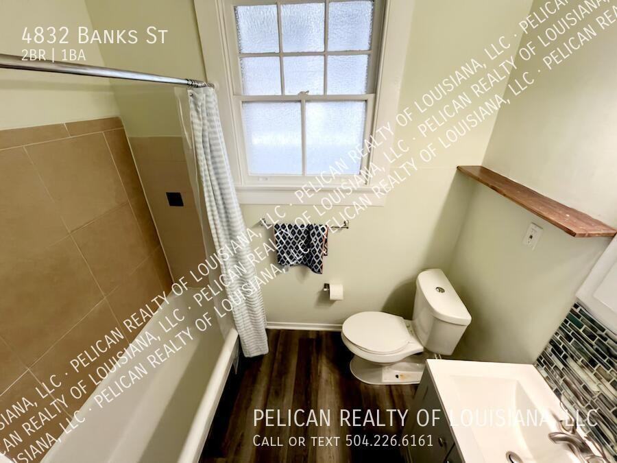 4832 Banks Street - Photo 5 of 9