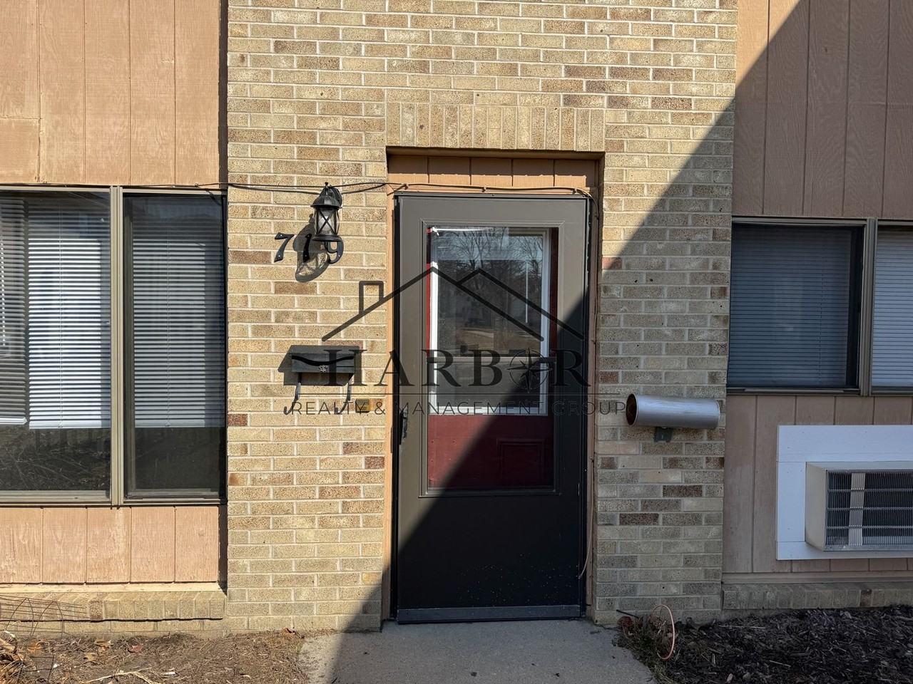 618 Greene St - Photo 2 of 10