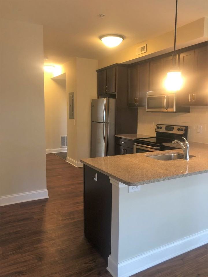 964 - Park Place Town Center - Photo 3 of 12