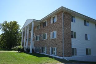 South Haven 916 Building - Photo 1 of 1