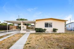 256 Ne 45th Ct - Photo 1 of 1