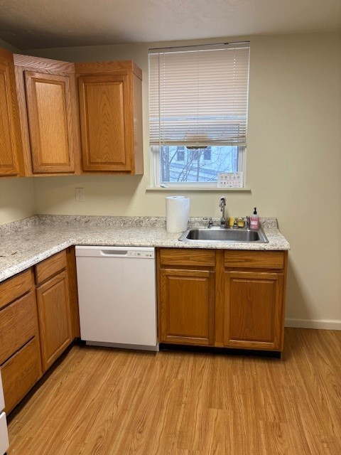 2341 Sherbrook St - Photo 3 of 17