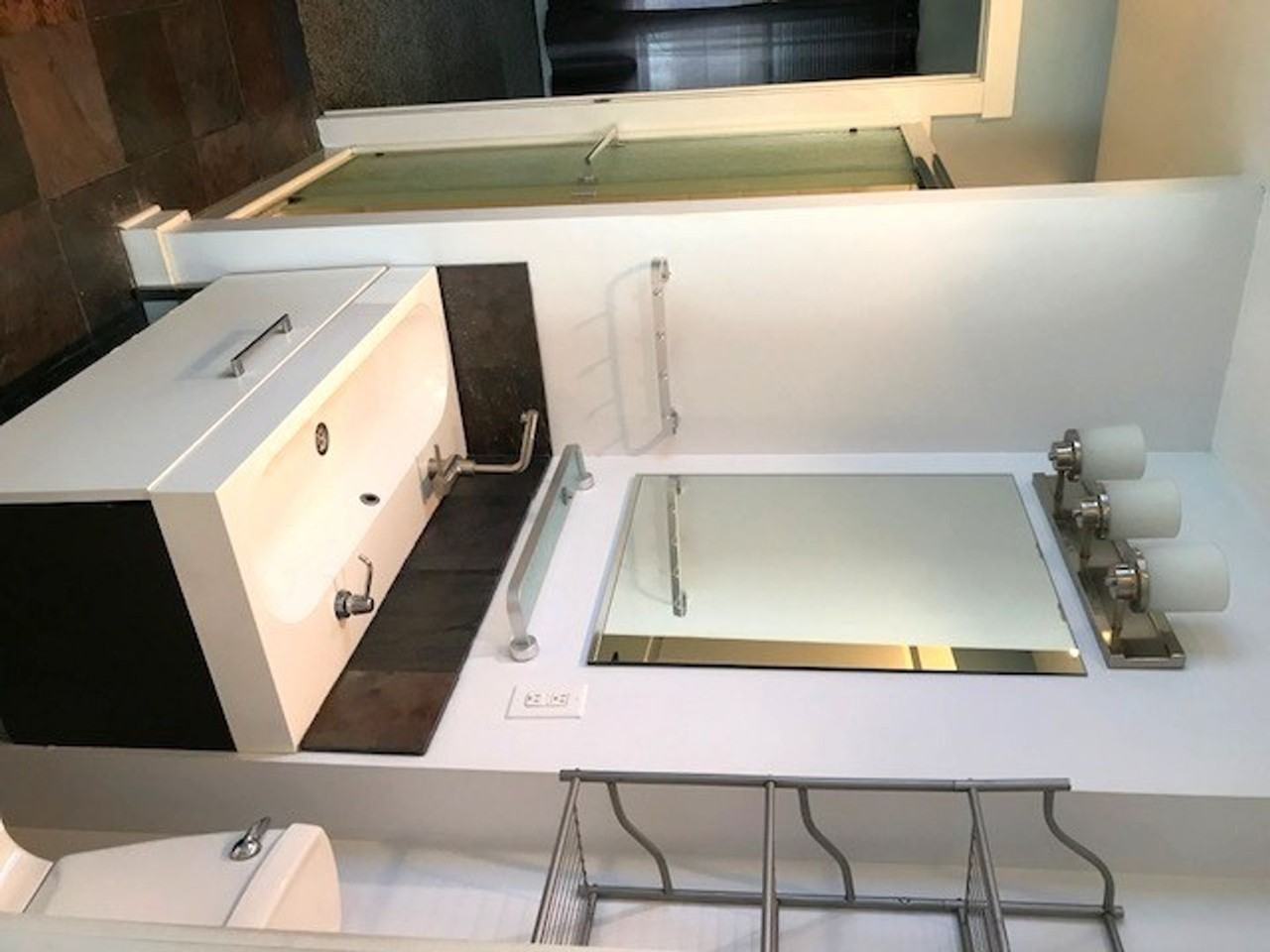 2609 Stella St - Photo 5 of 19