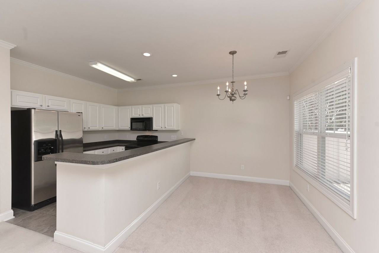 107 Gavinshire Rd - Photo 7 of 34