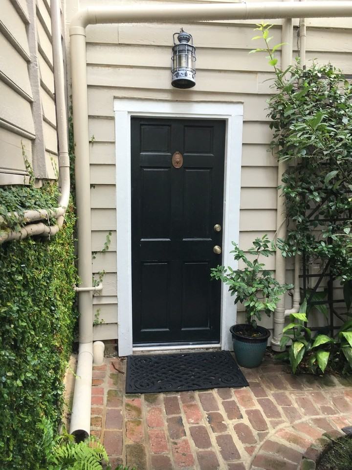 16 1/2 Water St - Photo 3 of 17