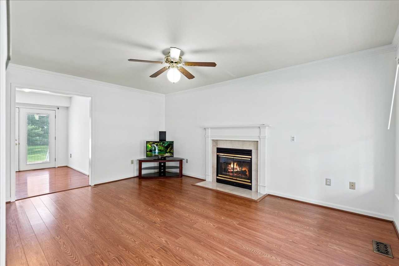 7006 Cedar Crest Dr - Photo 7 of 39