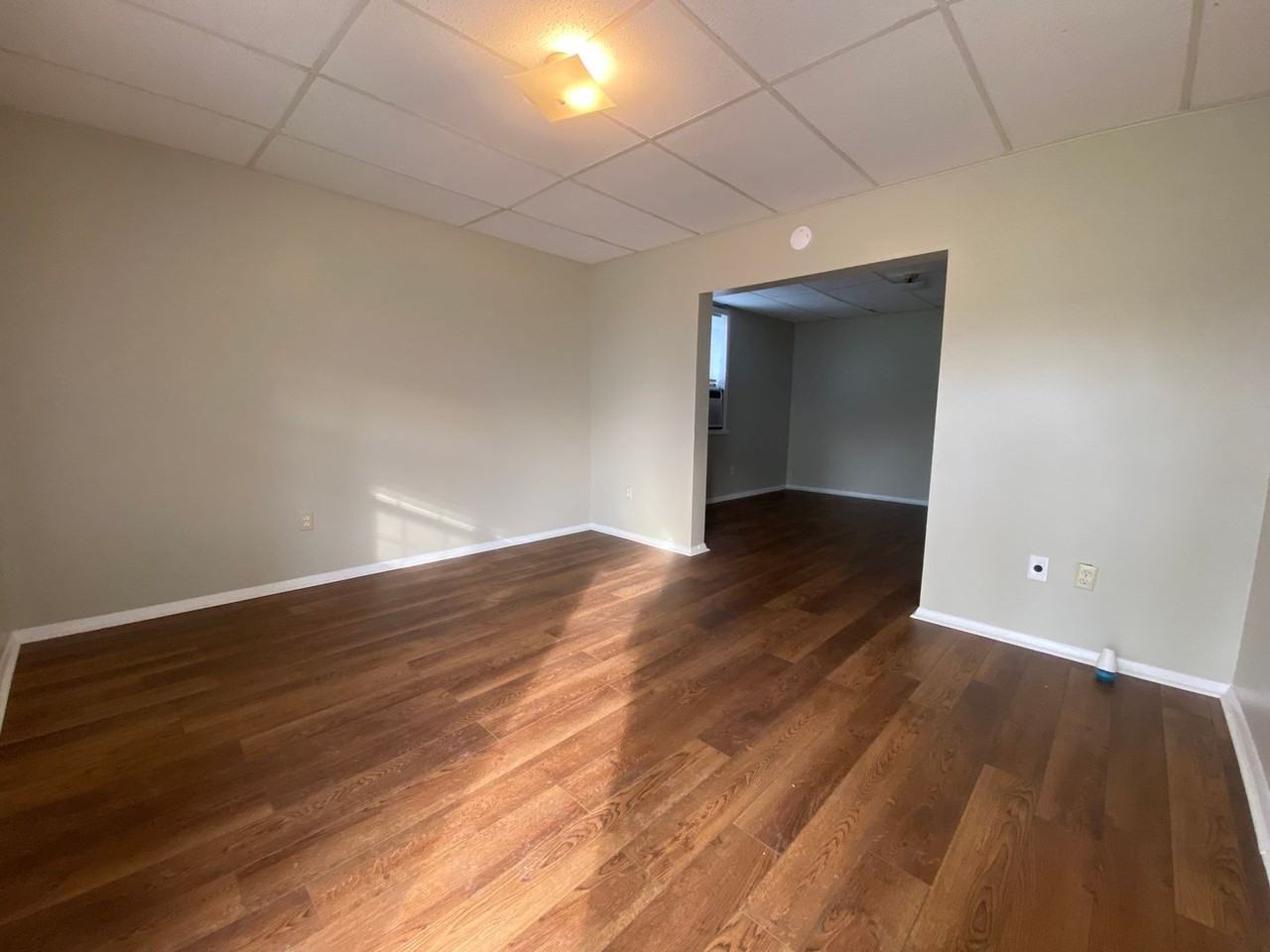 224 Lake St - Photo 2 of 10