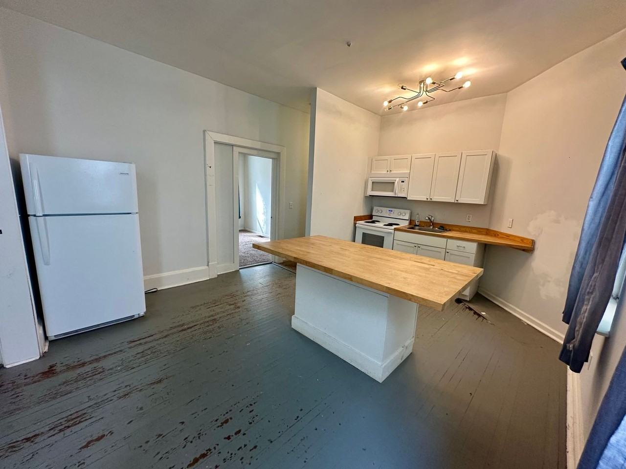 1110 East 31st Street - Photo 7 of 20