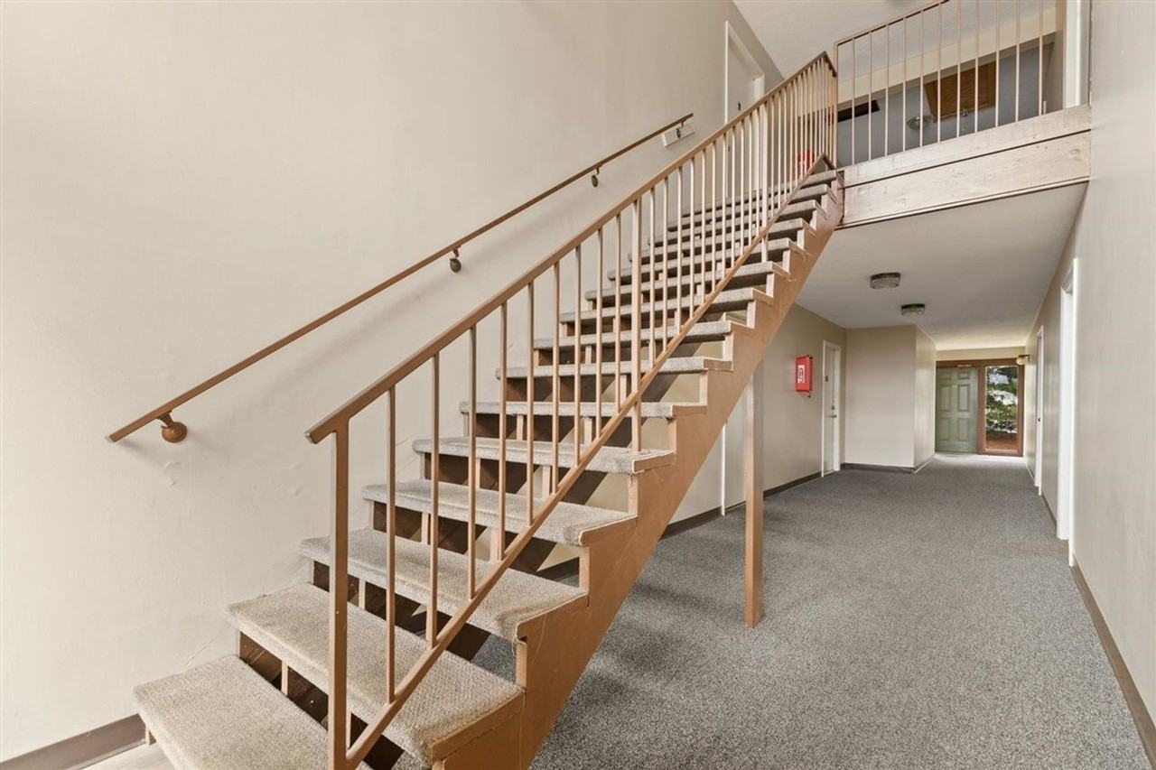 600 Normandy Apartment Homes - Photo 3 of 26