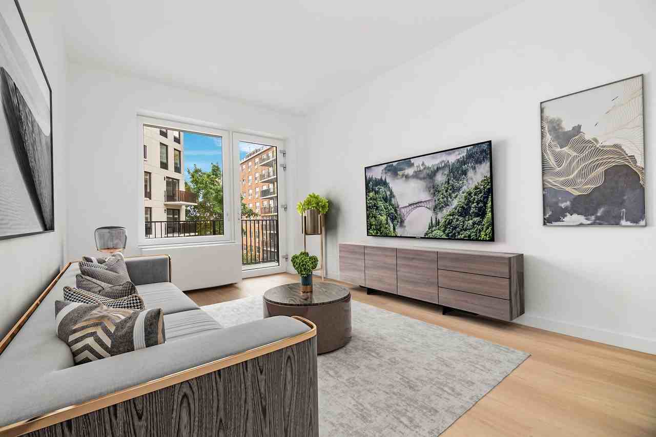 ParLuxe - Photo 2 of 50