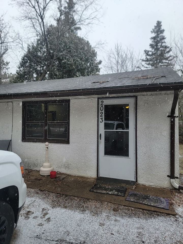 2023 Pine St - Photo 2 of 11