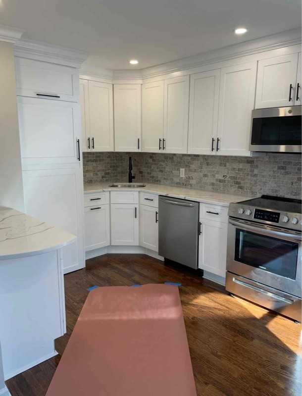 17 Oak Ave - Photo 2 of 6