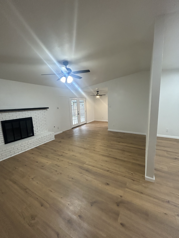 713 Silverstone Dr - Photo 5 of 16