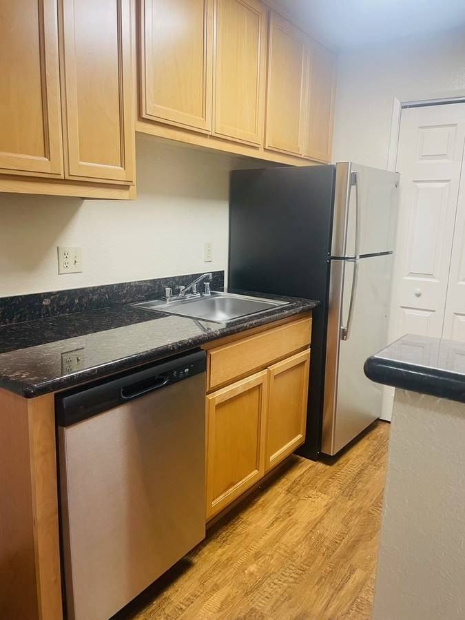 1900 Oakdale Rd #319 - Photo 3 of 13