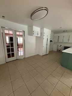 717 Spruce St #NA - Photo 2 of 11