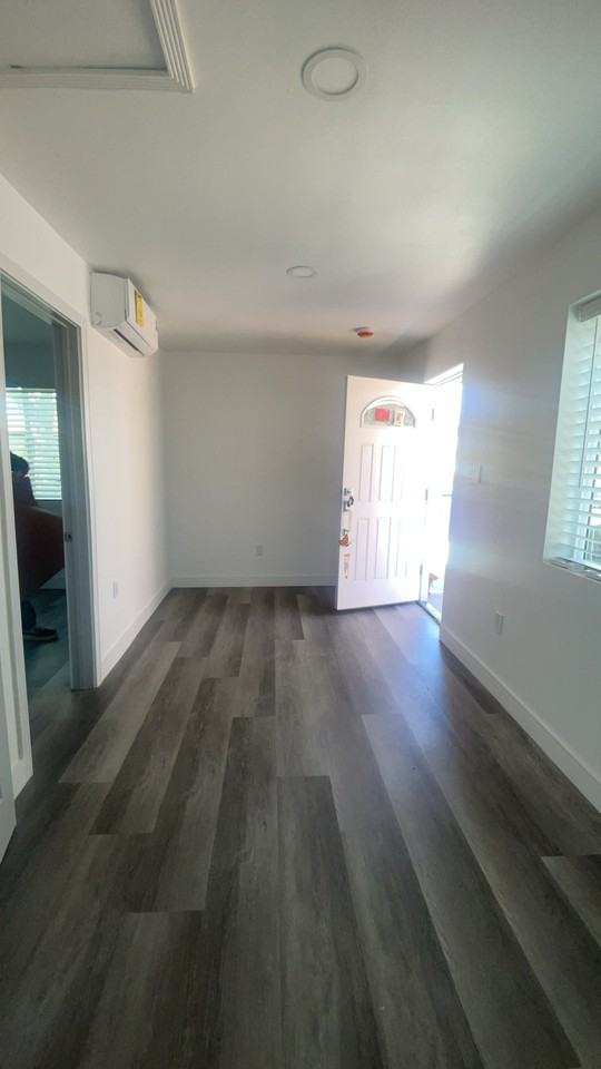 4604 Hedda St #1 - Photo 2 of 8