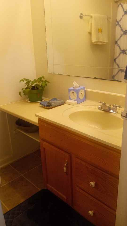 1604 Valencia Way - Photo 3 of 7