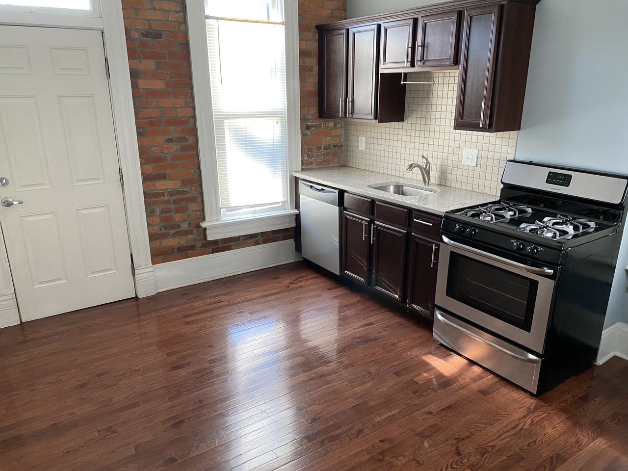 1280 Neil Ave #1280 - Photo 3 of 14