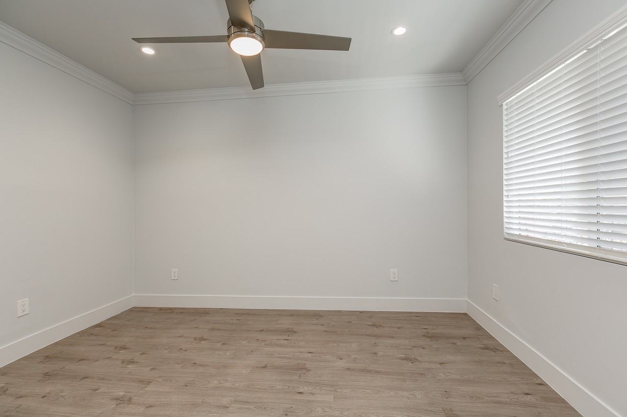 1038 North Bonnie Brae Street - Photo 5 of 6