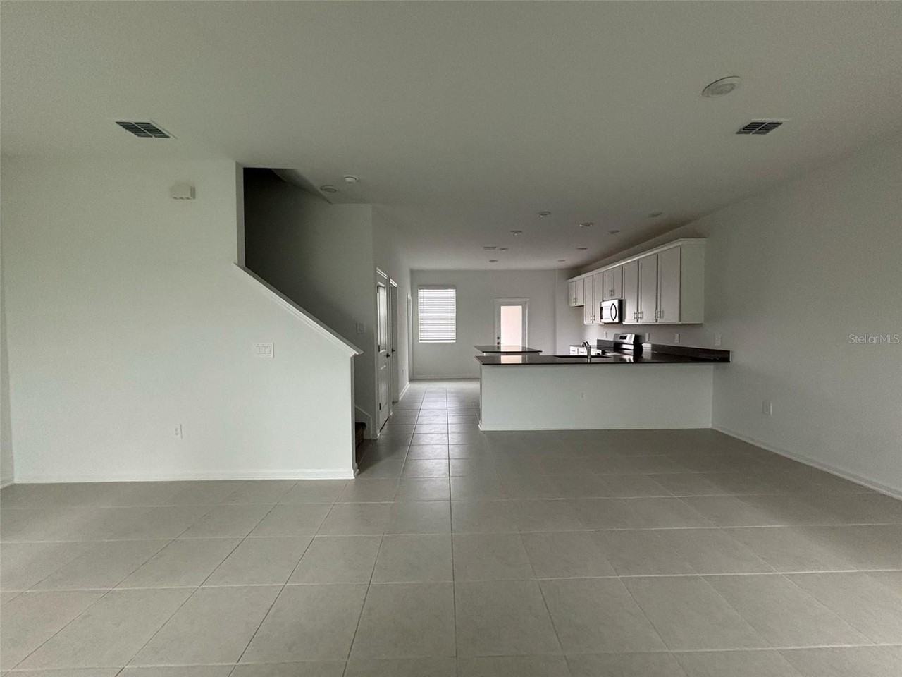 1996 Tohoqua Blvd - Photo 3 of 19