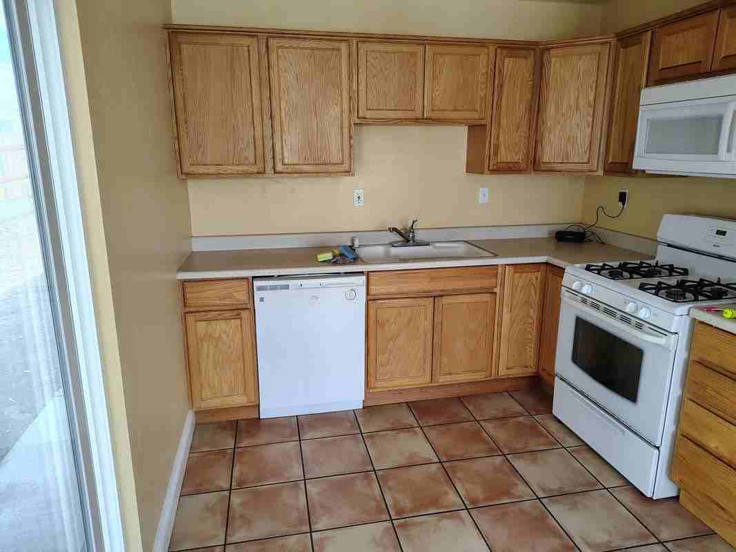 2447 Beach St - Photo 2 of 13