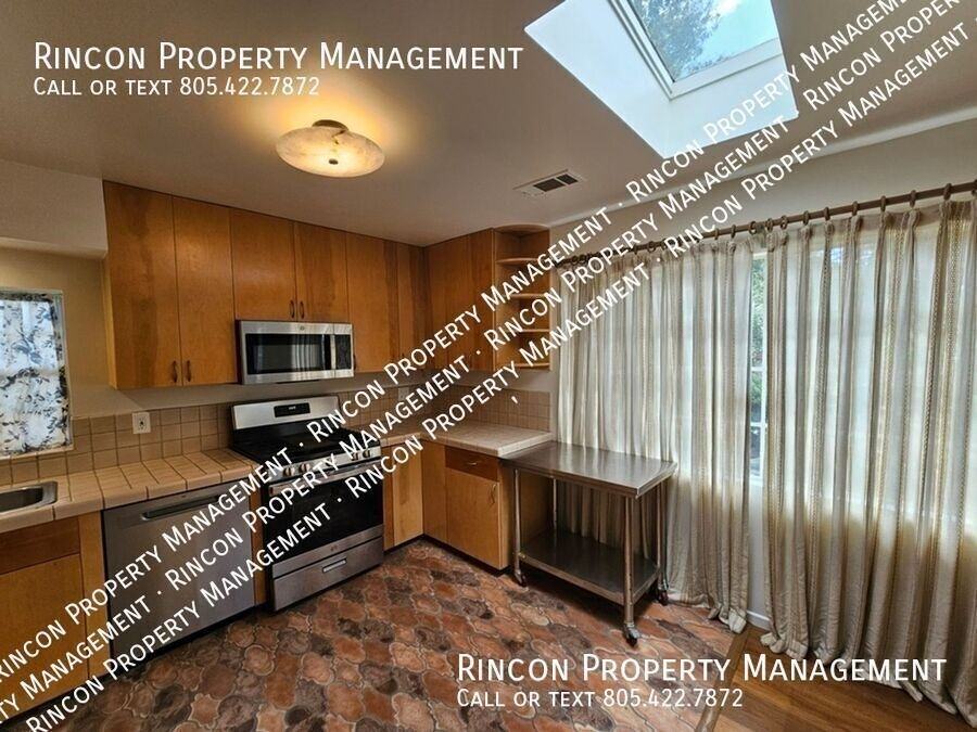 447 Burnham Rd - Photo 2 of 41