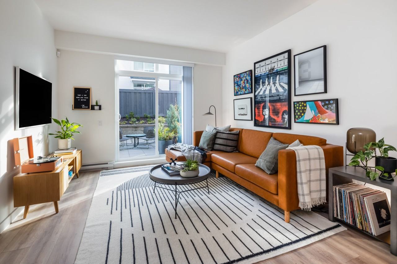 2850 Livingstone Avenue - Photo 2 of 13