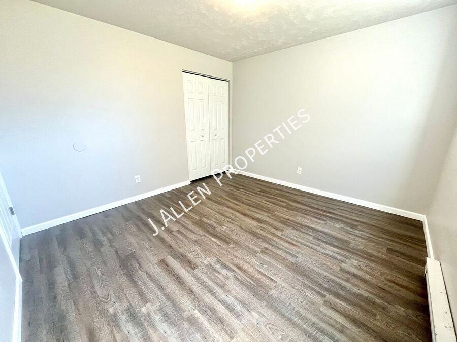 107 Gold Strike Dr #1 - Photo 5 of 5