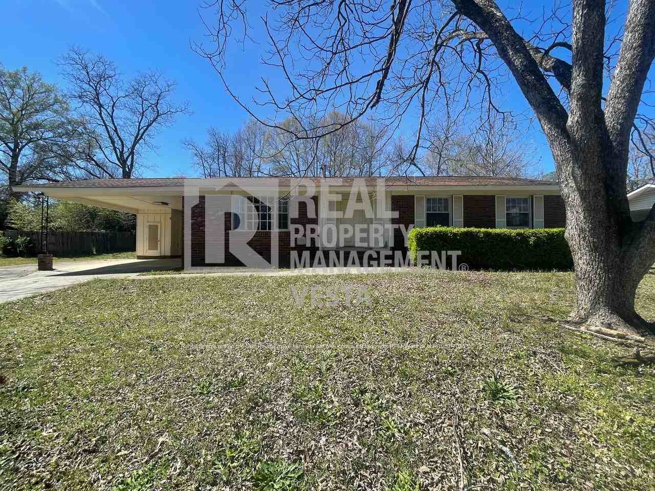 105 Evelyn Dr - Photo 2 of 17