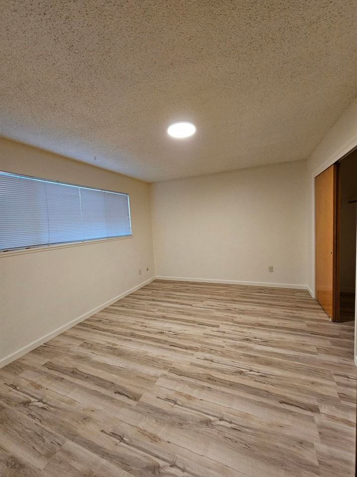 1275 Williams-Riviera Terrace - Photo 5 of 9