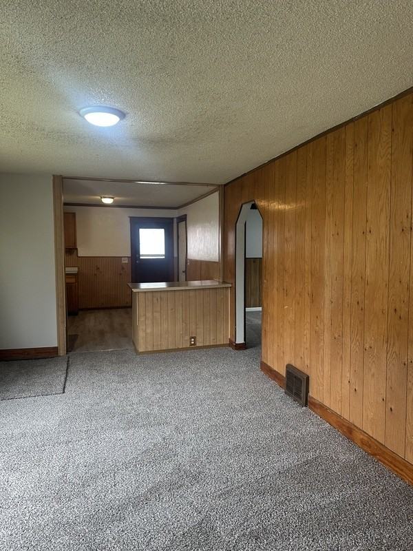 121 Cardot St - Photo 2 of 10