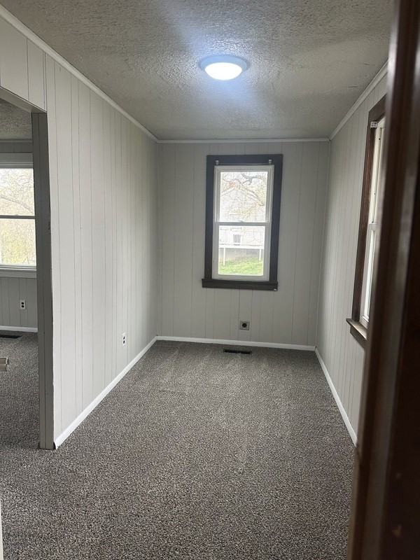 121 Cardot St - Photo 4 of 10
