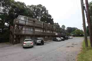 Ross Point Apartments - Photo 1 of 1