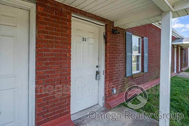 314 Percy St - Photo 4 of 19
