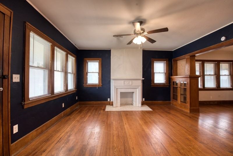 2327 Nw 16th St - Photo 3 of 19