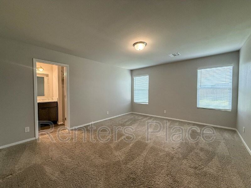 16122 S 88th East Ave - Photo 6 of 13