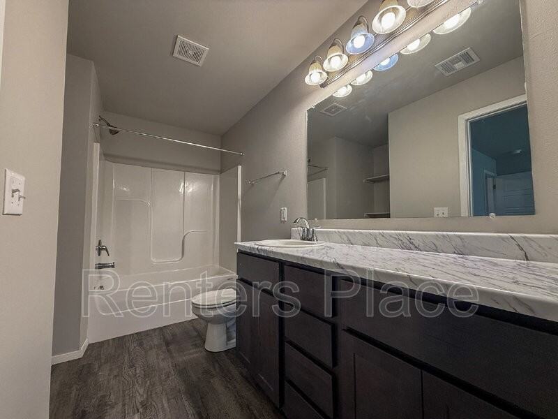 16122 S 88th East Ave - Photo 7 of 13