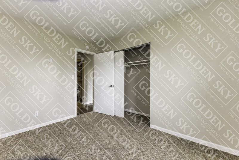 110 E Babb Rd - Photo 7 of 11