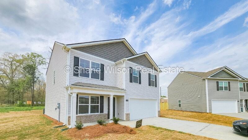 119 Fox Den Cir - Photo 2 of 25