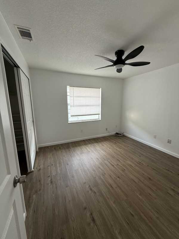 Kissimmee St - Photo 6 of 8