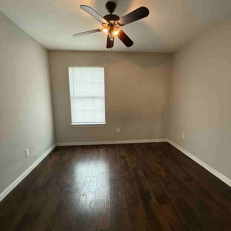 169 New Dallas Hwy - Photo 3 of 7