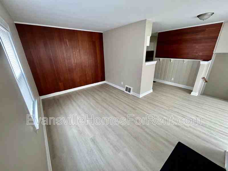 1206 Southboeke Road - Photo 3 of 7