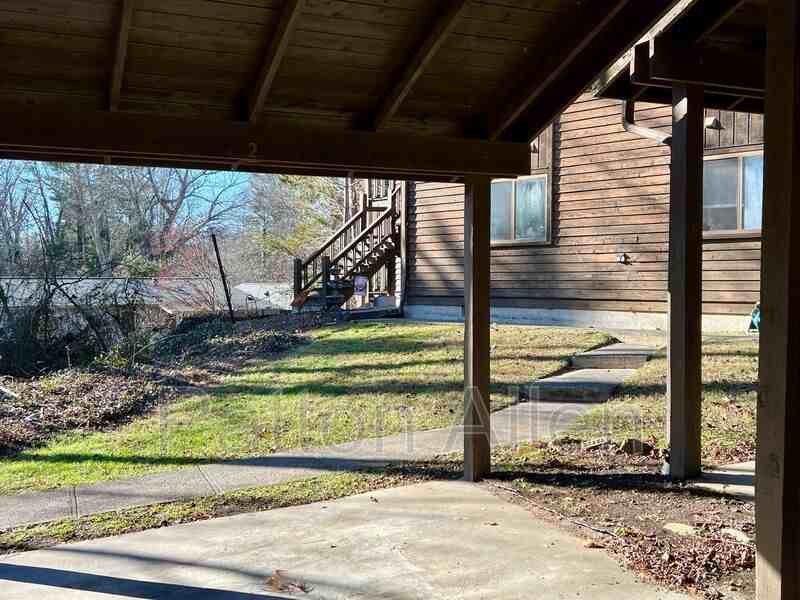 580 Courtwood Ln #2 - Photo 2 of 19