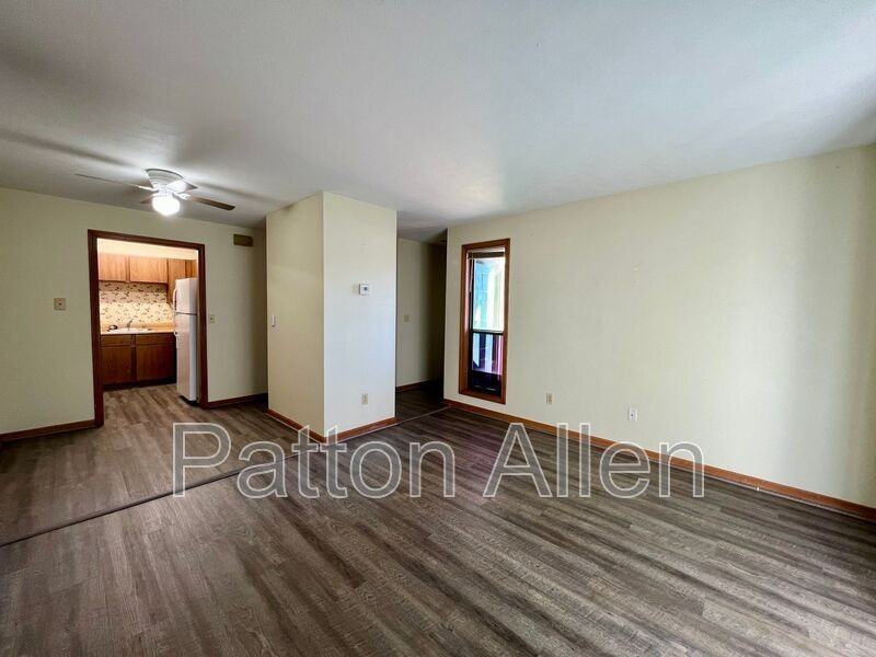 580 Courtwood Ln #2 - Photo 3 of 19